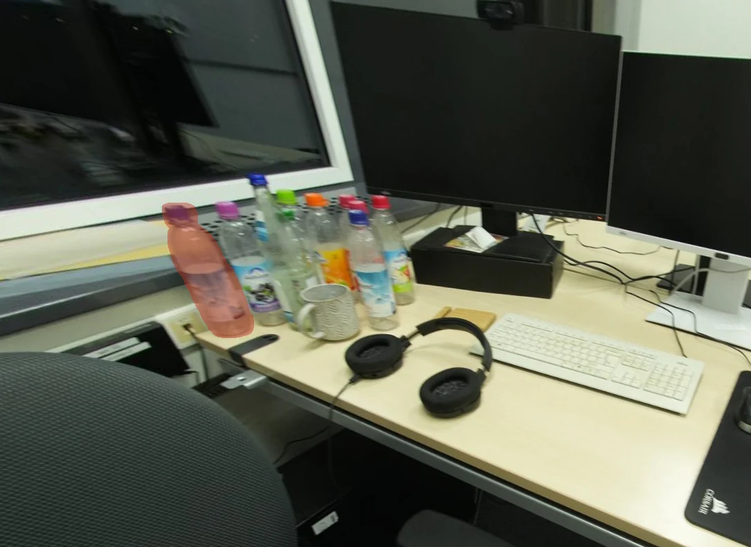 Object selected in a reconstructed office